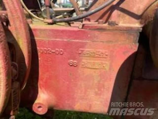 Farmall M Tractor Строителство - Други