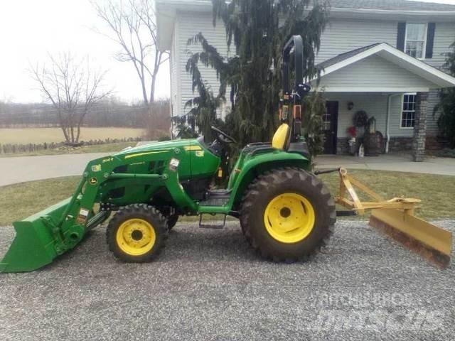John Deere 3038 Строителство - Други