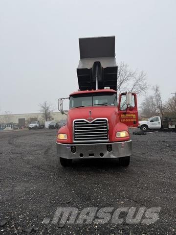 Mack Vision Други