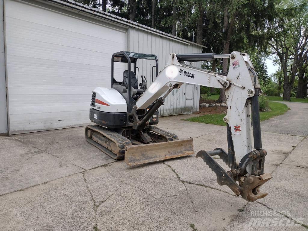 Bobcat E42 Мини екскаватори < 7 т