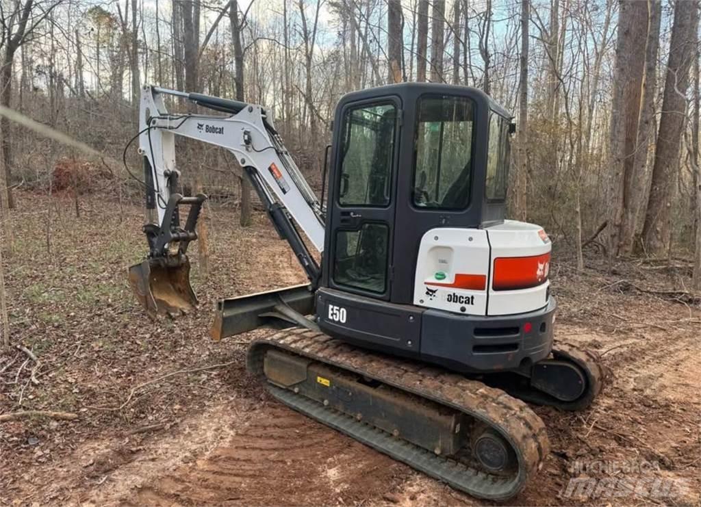 Bobcat E50 Мини екскаватори < 7 т