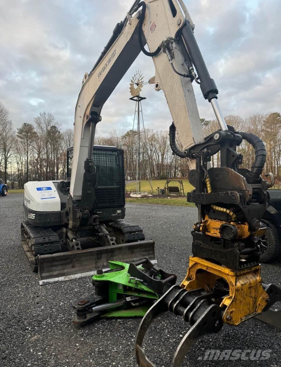 Bobcat E85 Верижен екскаватор