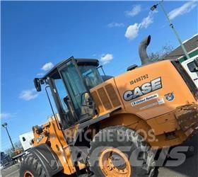 CASE 721F Колесни товарачи