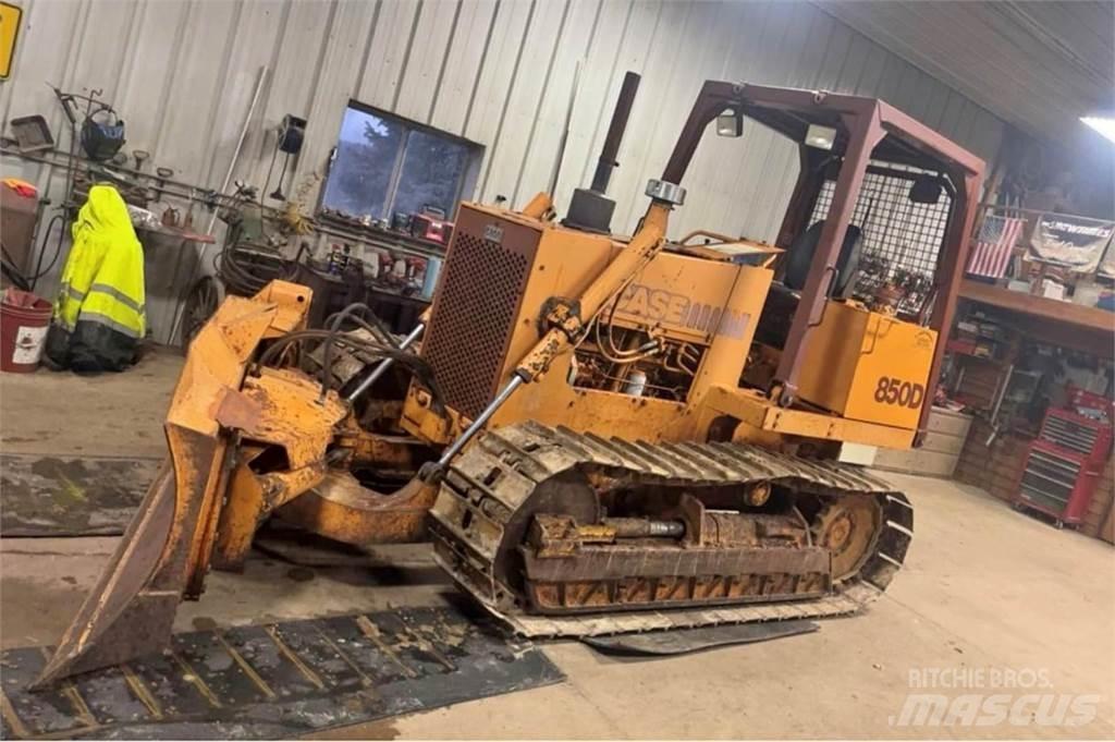 CASE 850D Верижни булдозери
