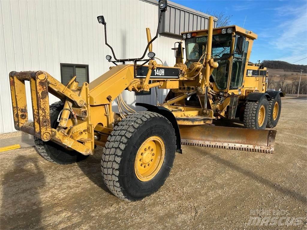CAT 140H Грейдери