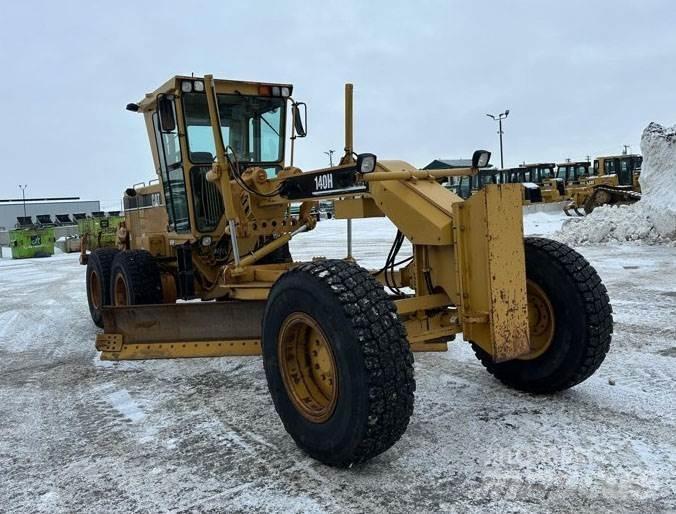 CAT 140H Грейдери