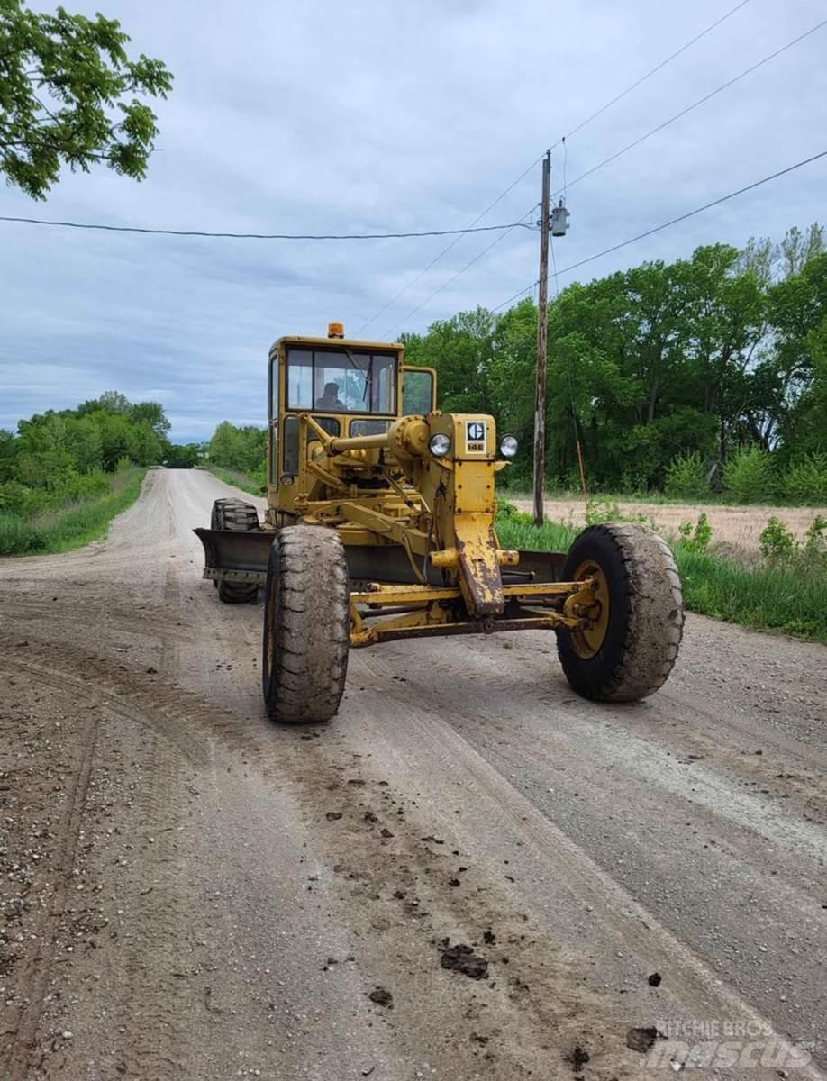 CAT 14E Грейдери