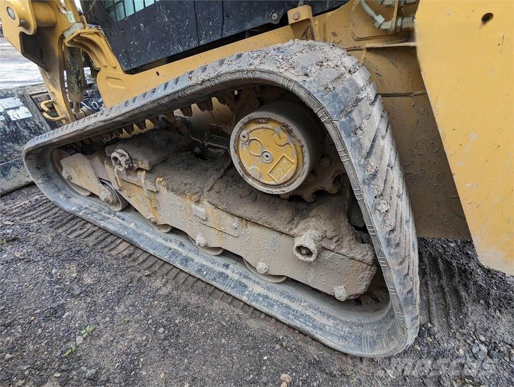 CAT 239D3 Мини товарачи
