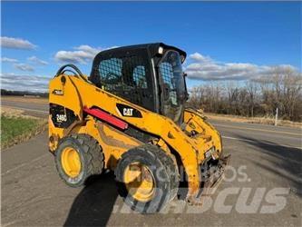 CAT 246C Мини товарачи
