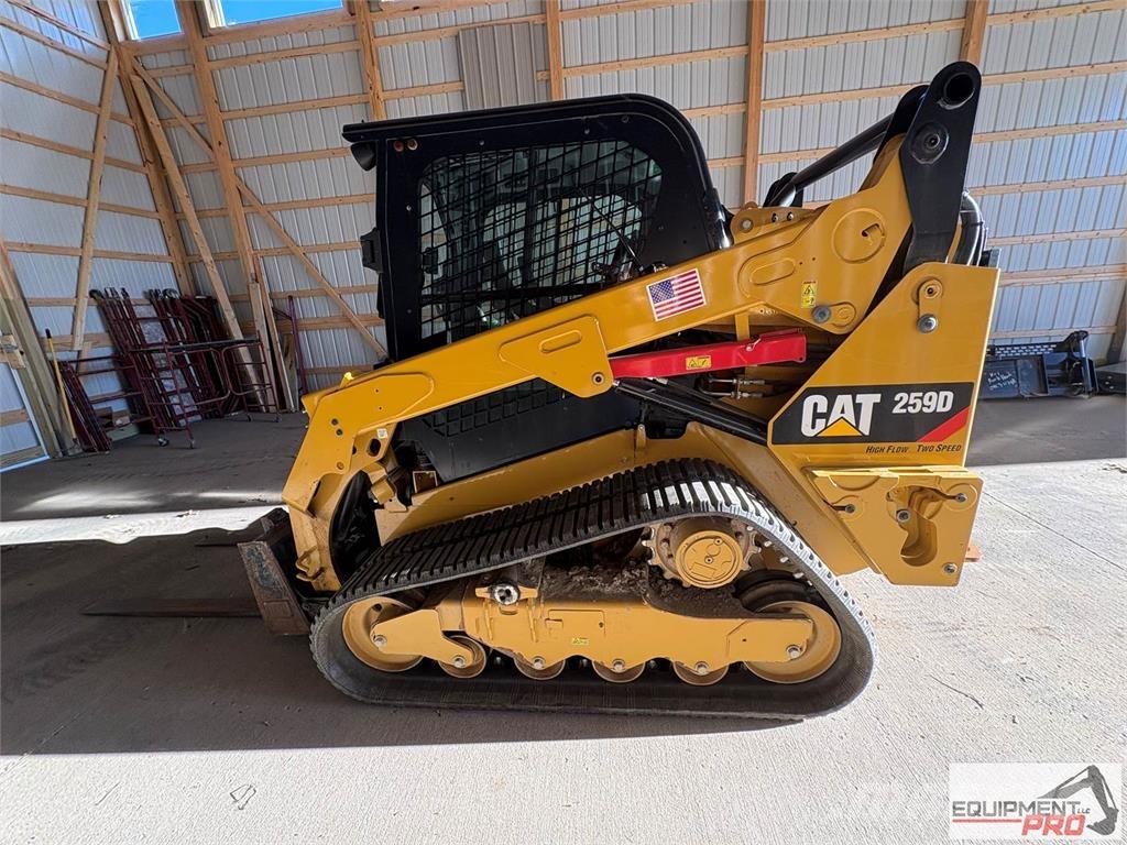 CAT 259D Мини товарачи
