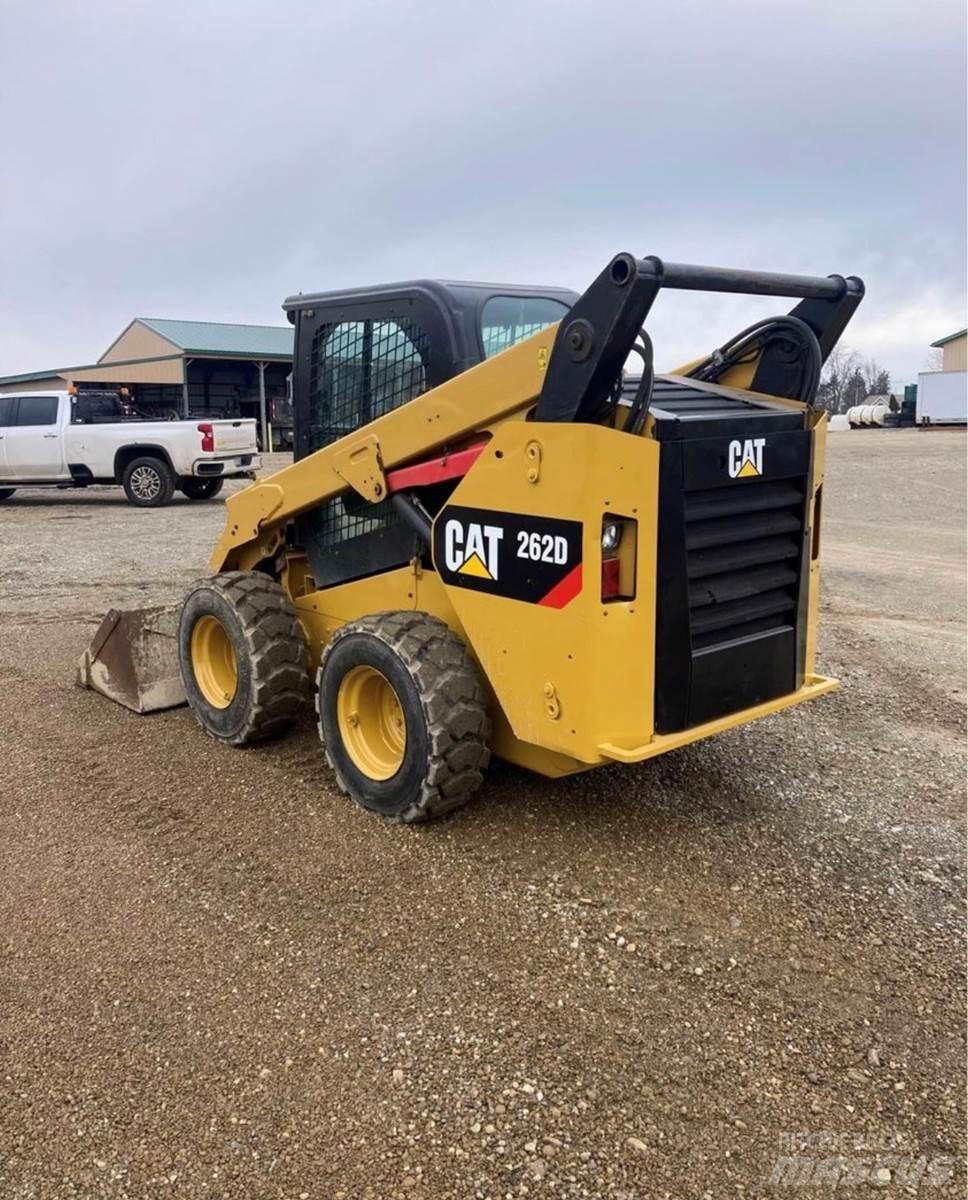 CAT 262D Мини товарачи
