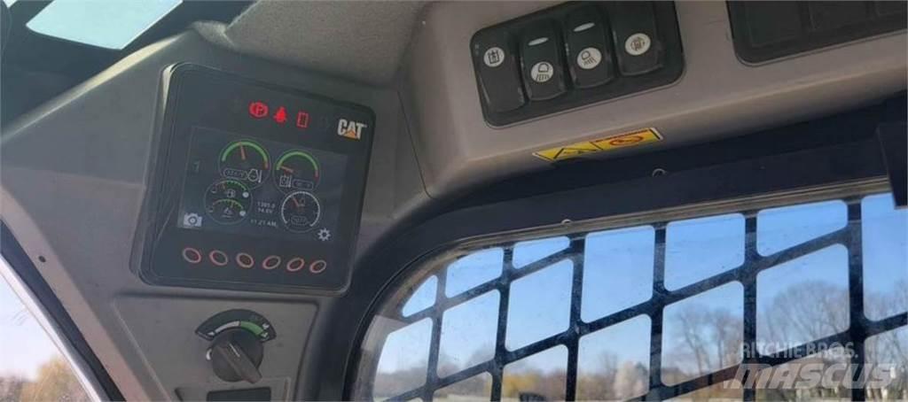 CAT 299D2 Мини товарачи
