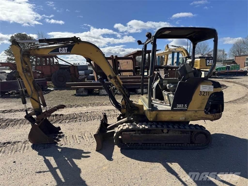 CAT 302.5 Мини екскаватори < 7 т