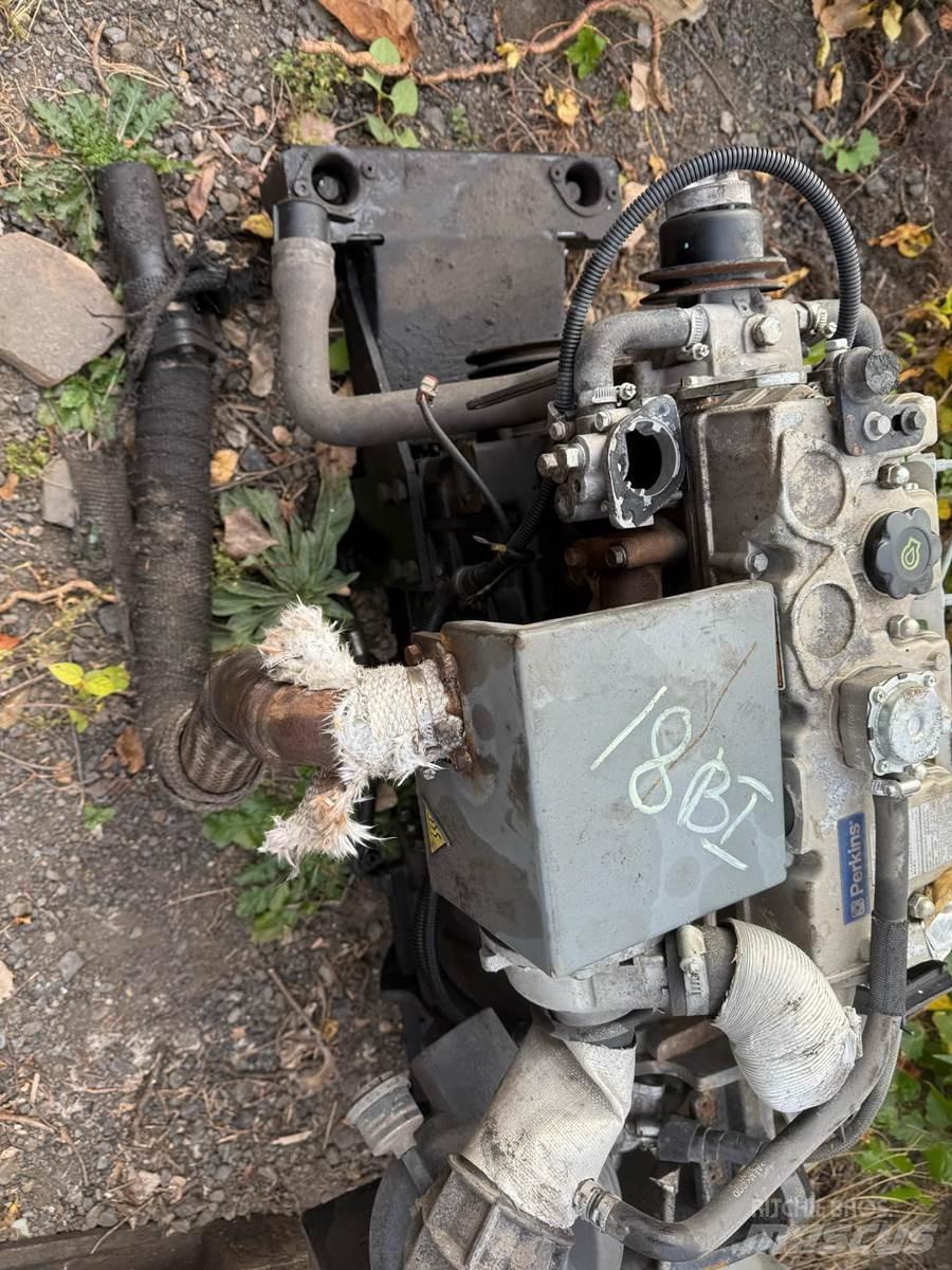 CAT 3024 Двигатели