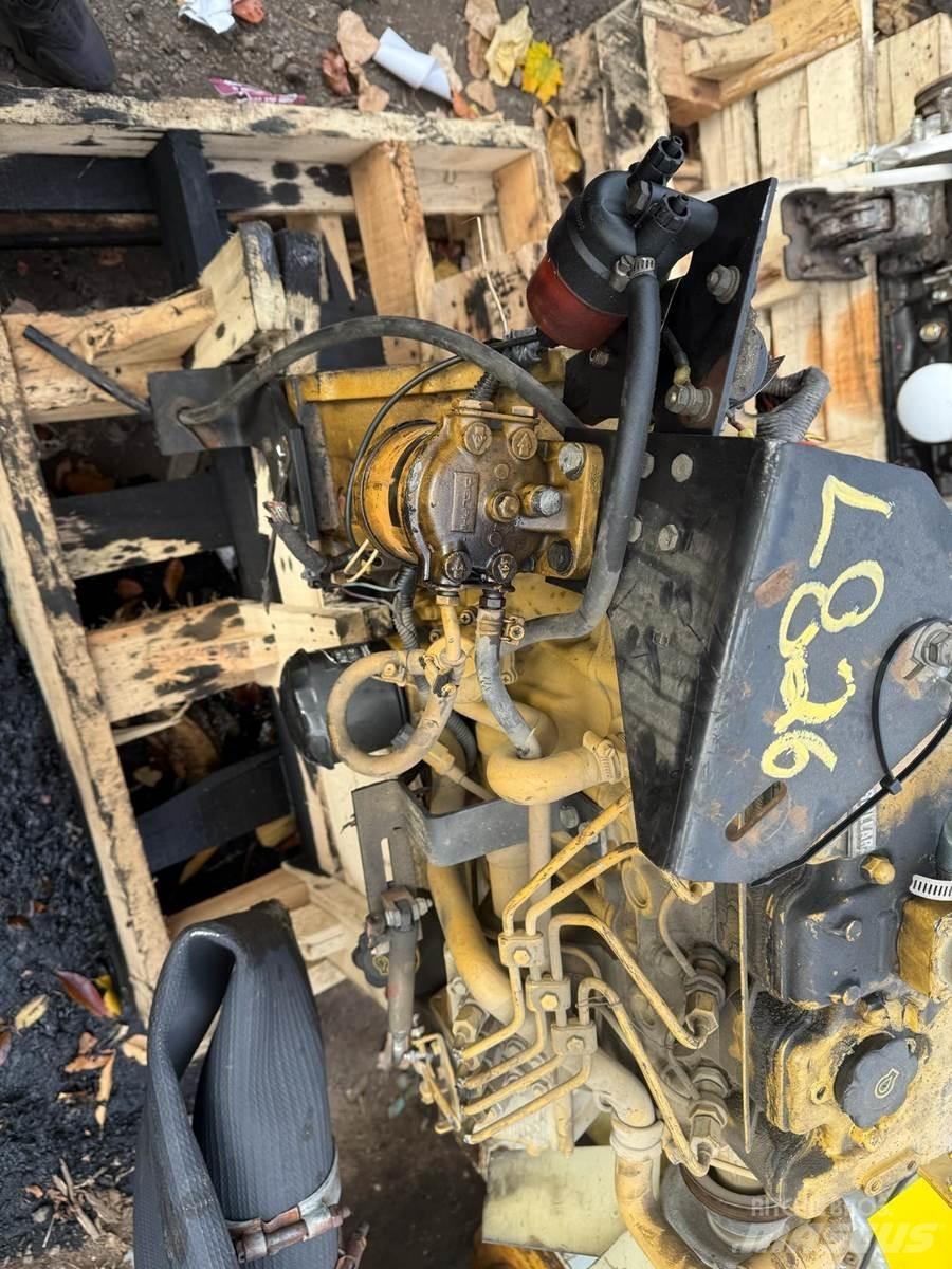 CAT 3024 Двигатели