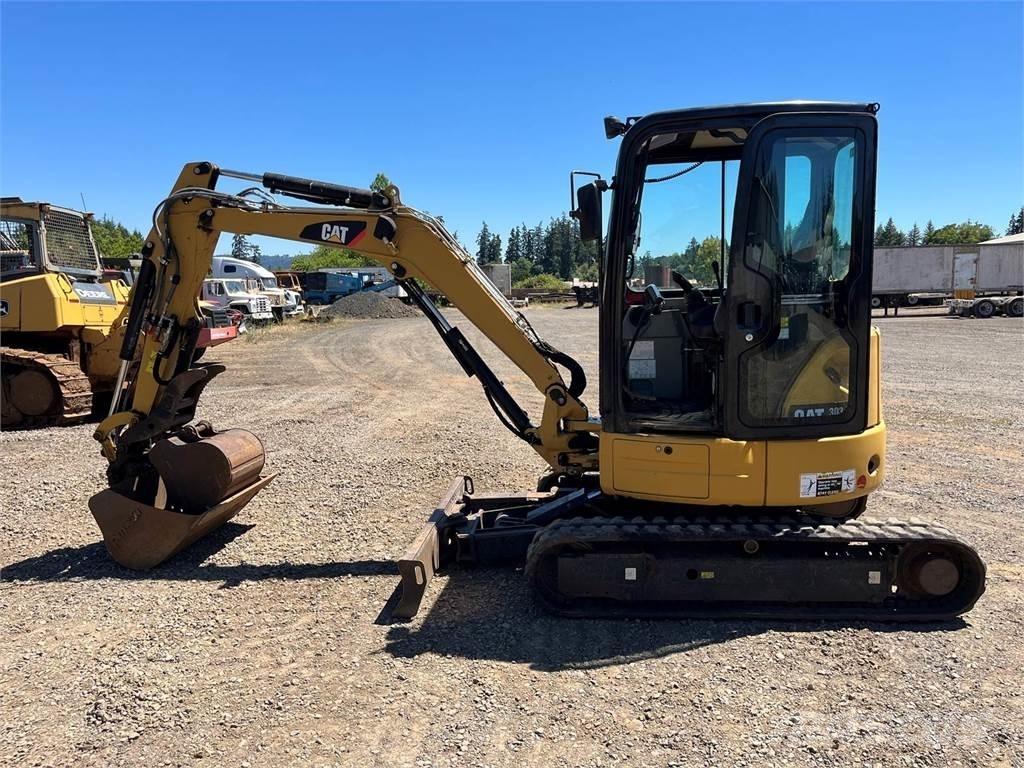 CAT 303.5 Верижен екскаватор