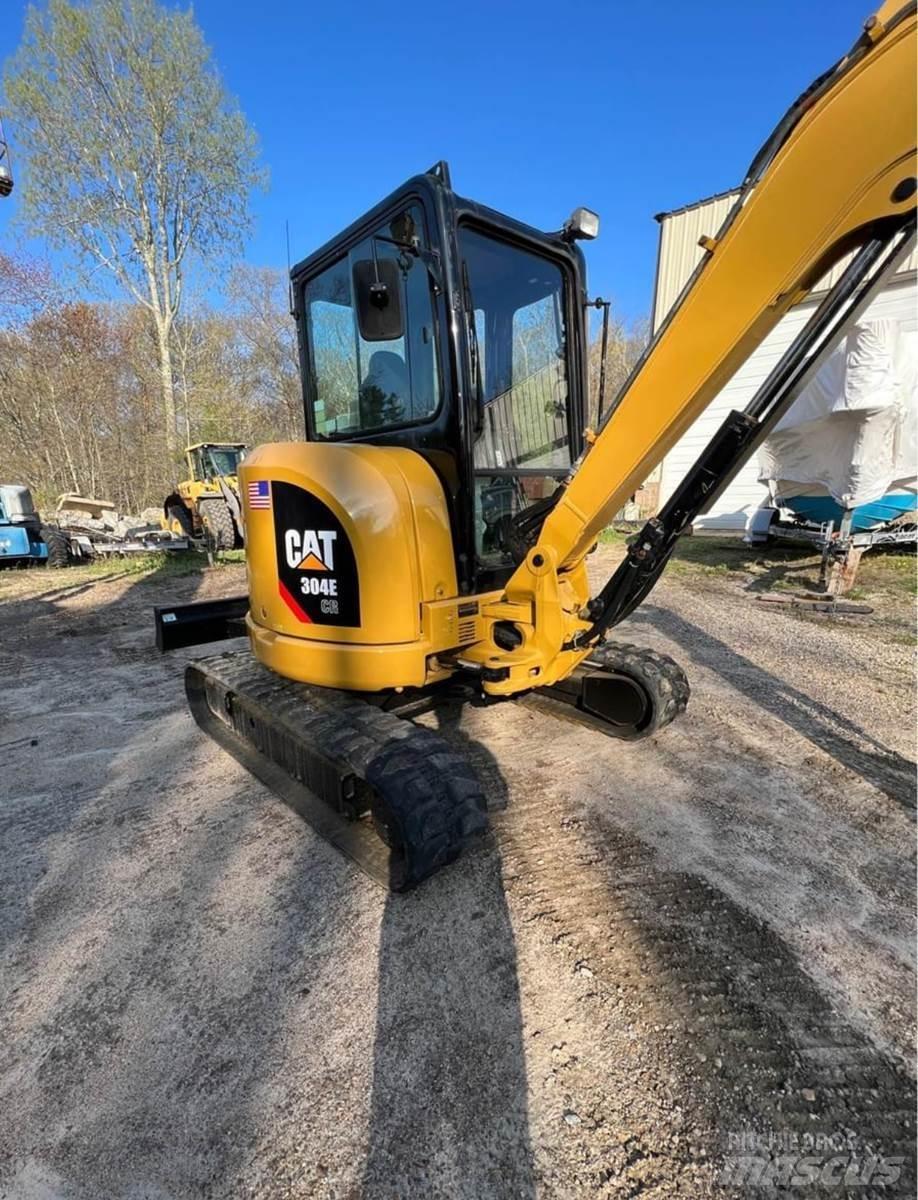 CAT 304E Мини екскаватори < 7 т