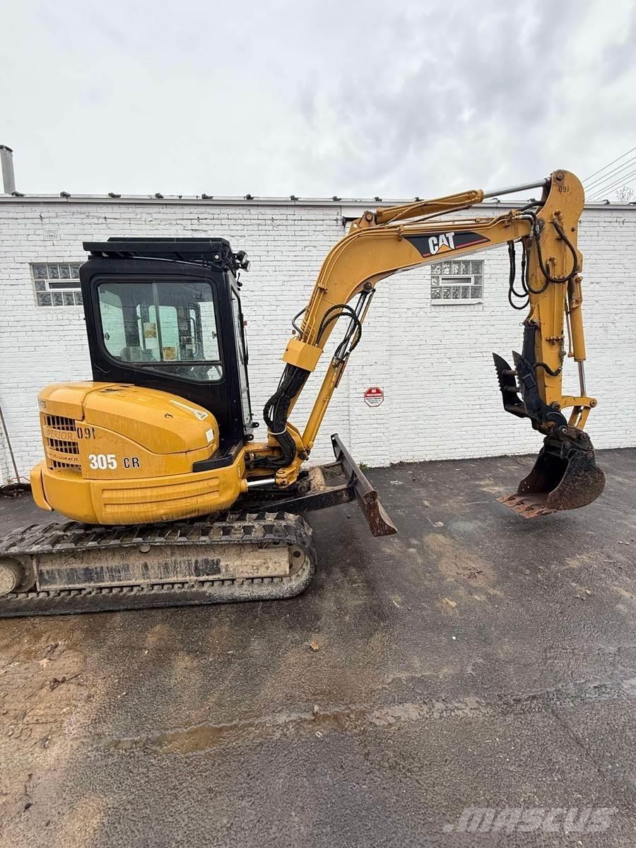 CAT 305CR Мини екскаватори < 7 т