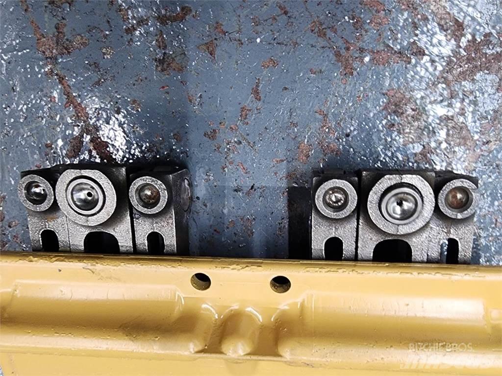 CAT 3116 Транспорт - Други