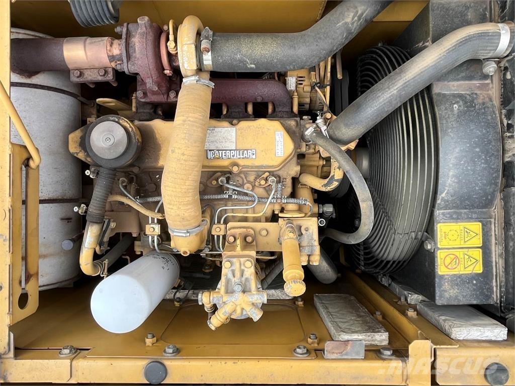 CAT 311C Верижен екскаватор