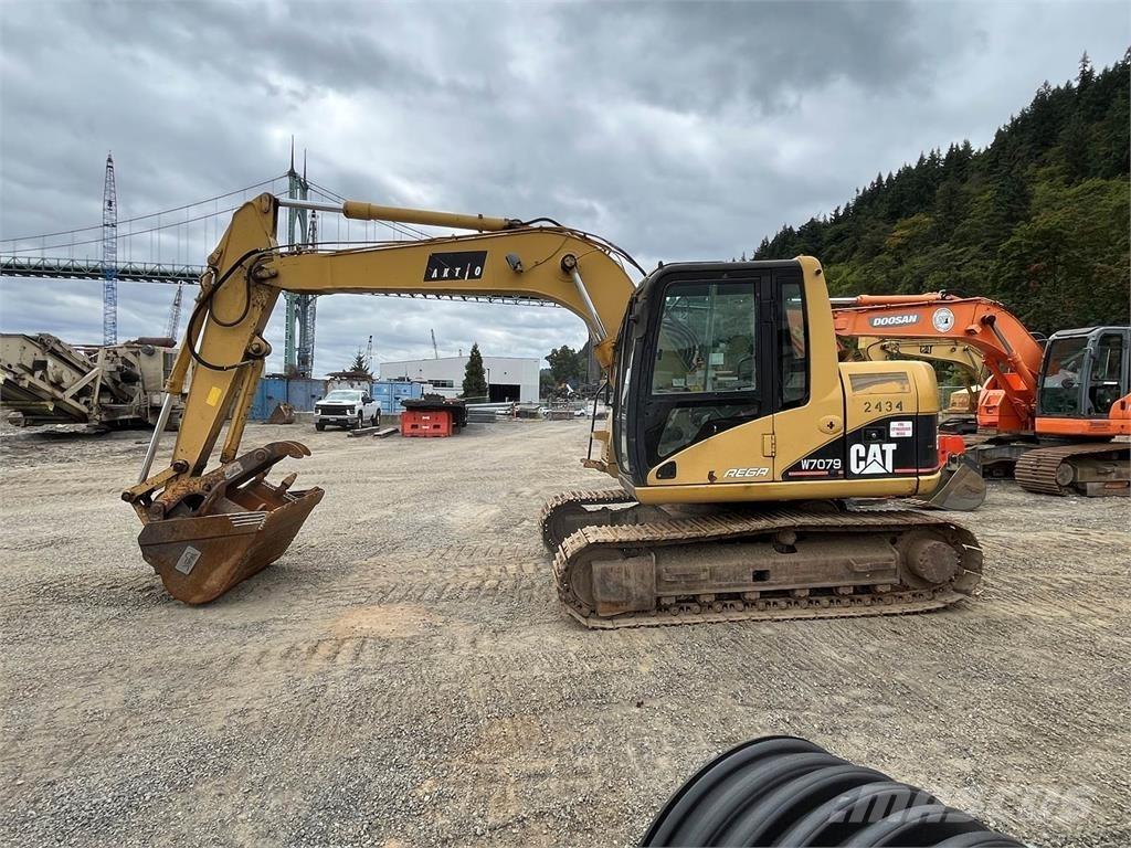 CAT 311C Верижен екскаватор
