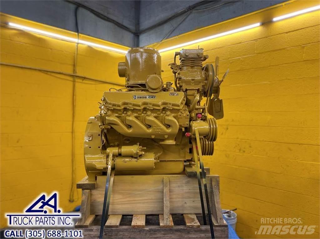 CAT 3208 Двигатели