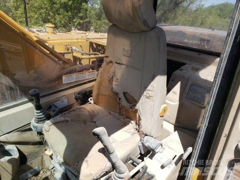 CAT 320L Верижен екскаватор
