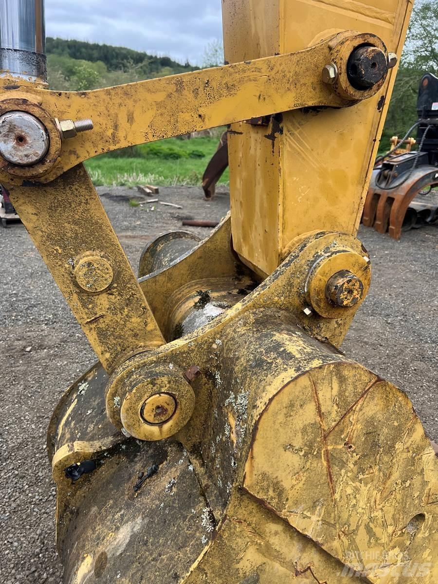 CAT 322C Верижен екскаватор