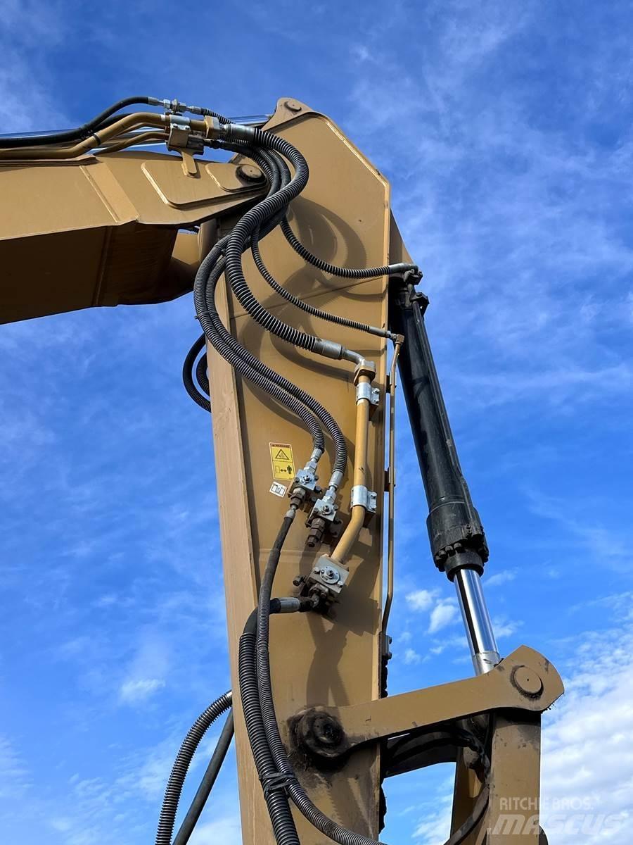 CAT 326 Верижен екскаватор