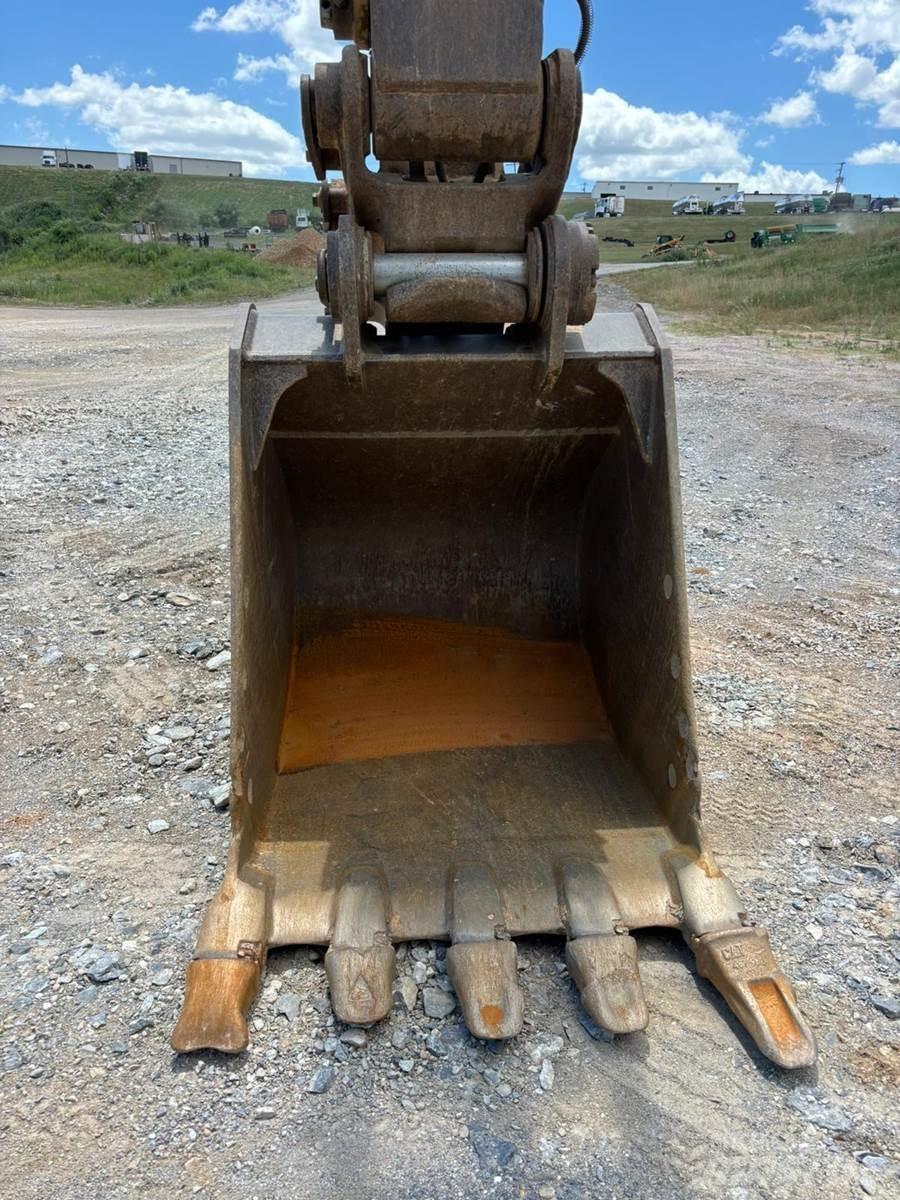 CAT 330DL Верижен екскаватор