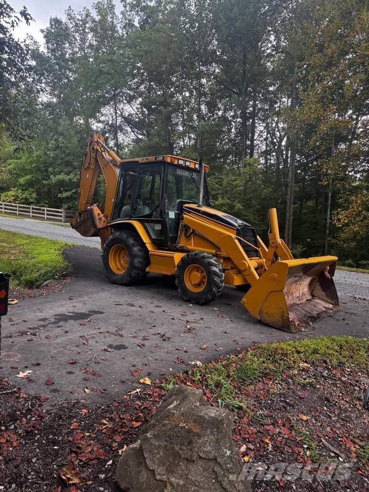 CAT 430D Товарач със заден ексватор