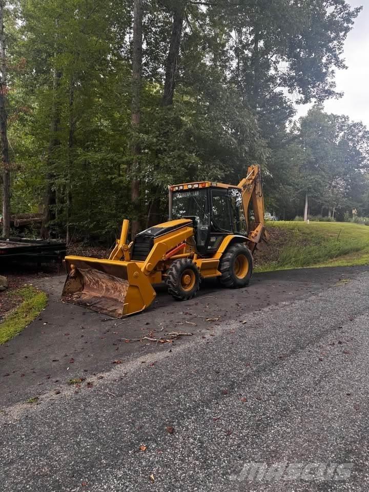 CAT 430D Товарач със заден ексватор