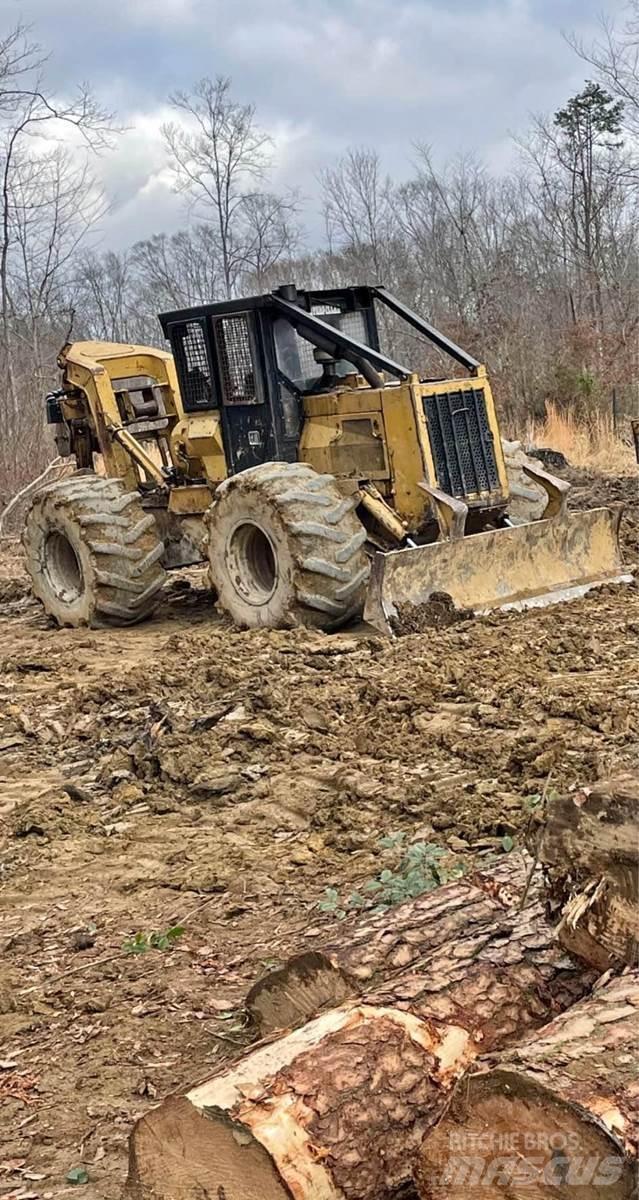 CAT 518C Скидери
