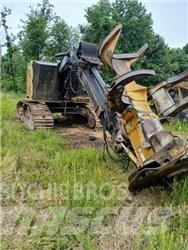 CAT 521 Секачи
