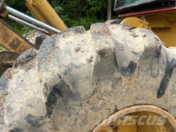 CAT 525 Скидери
