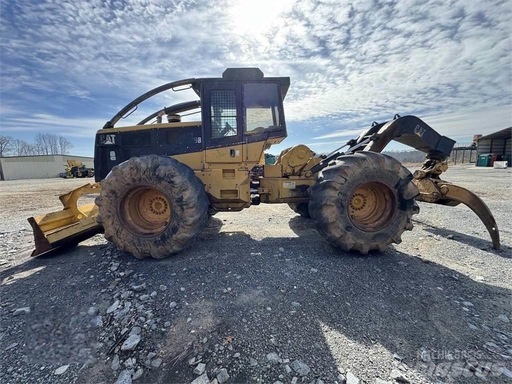 CAT 525B Скидери
