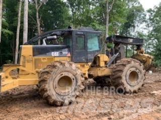 CAT 525C Скидери
