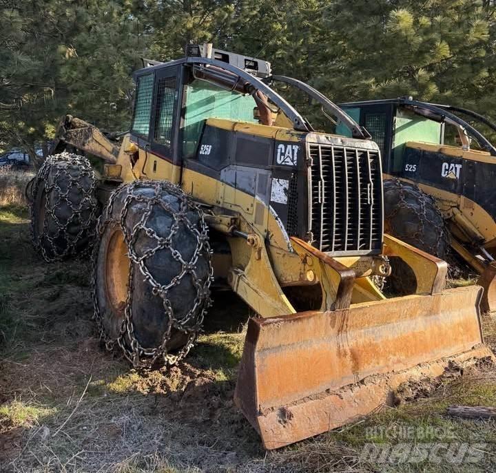 CAT 525C Скидери
