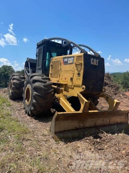 CAT 525D Скидери
