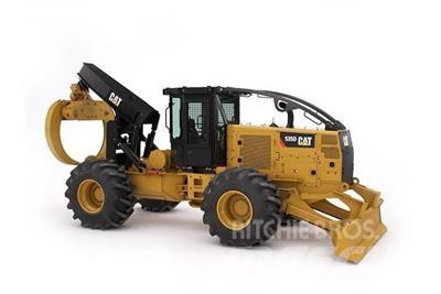 CAT 535D Скидери
