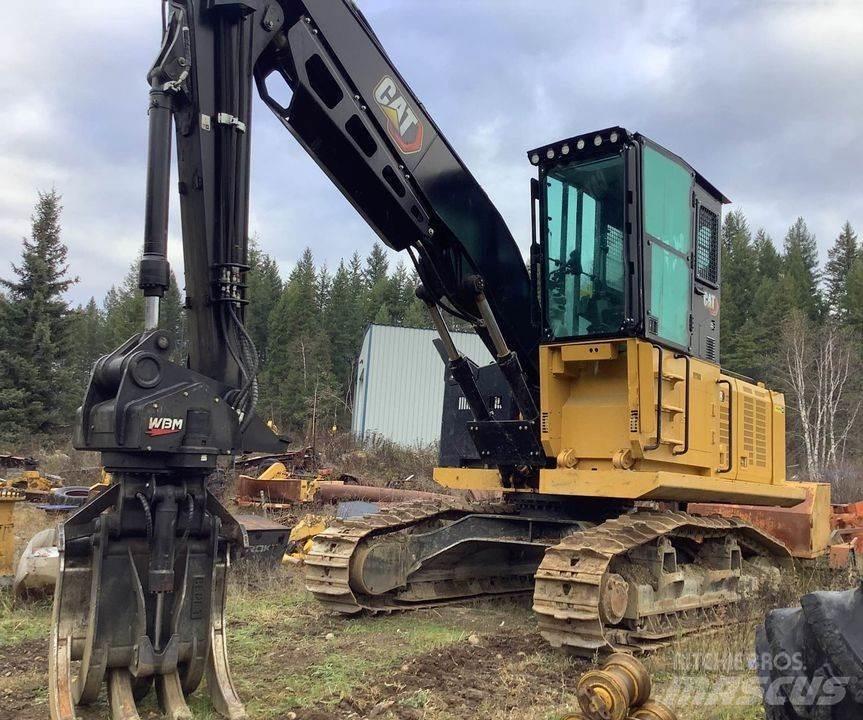 CAT 538 Товарачи с наклонена стрела
