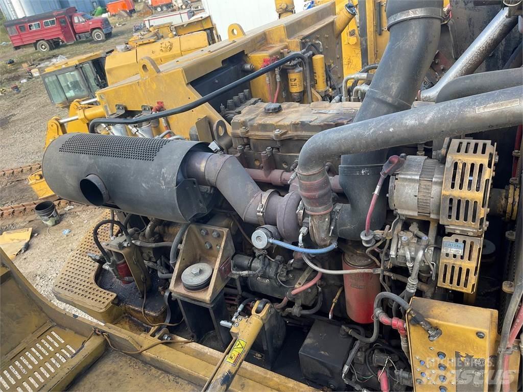 CAT 541 Секачи
