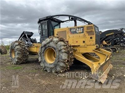 CAT 555D Скидери
