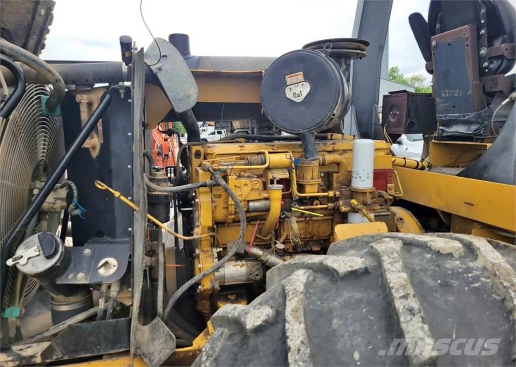 CAT 563C Уплътнители за почва
