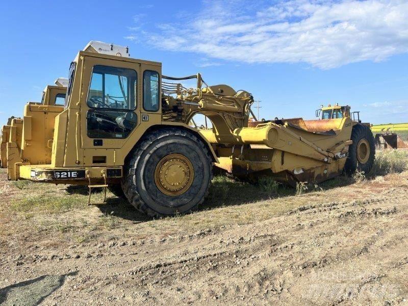 CAT 621E Скрепери
