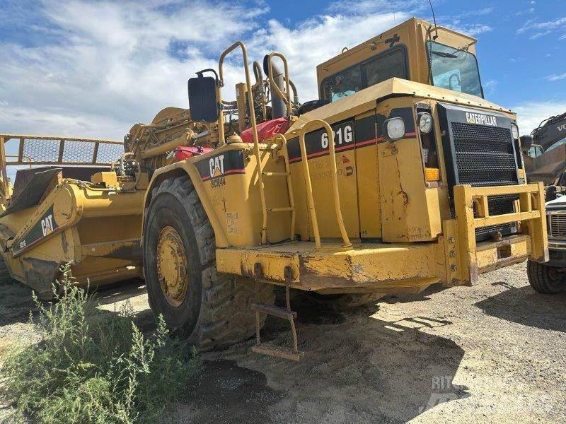CAT 621G Скрепери

