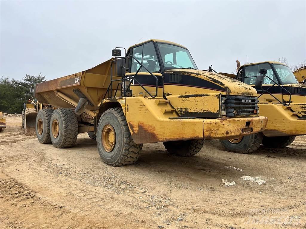 CAT 735 Дъмпери/моторни превозни средства