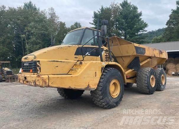 CAT 740 Дъмпери/моторни превозни средства