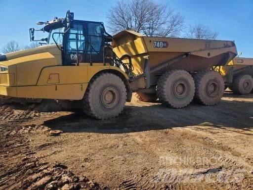 CAT 740GC Дъмпери/моторни превозни средства