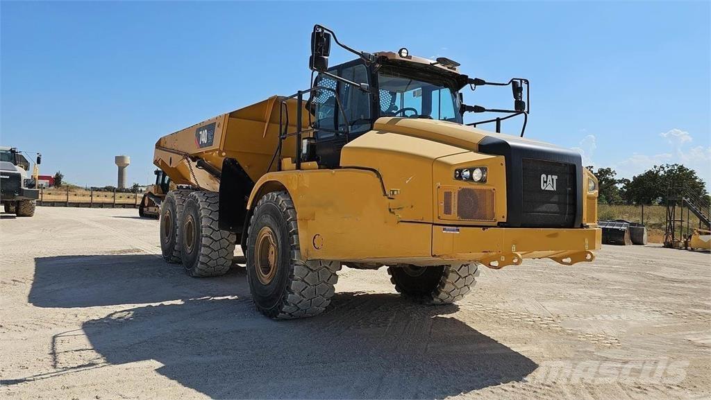 CAT 740GC Дъмпери/моторни превозни средства